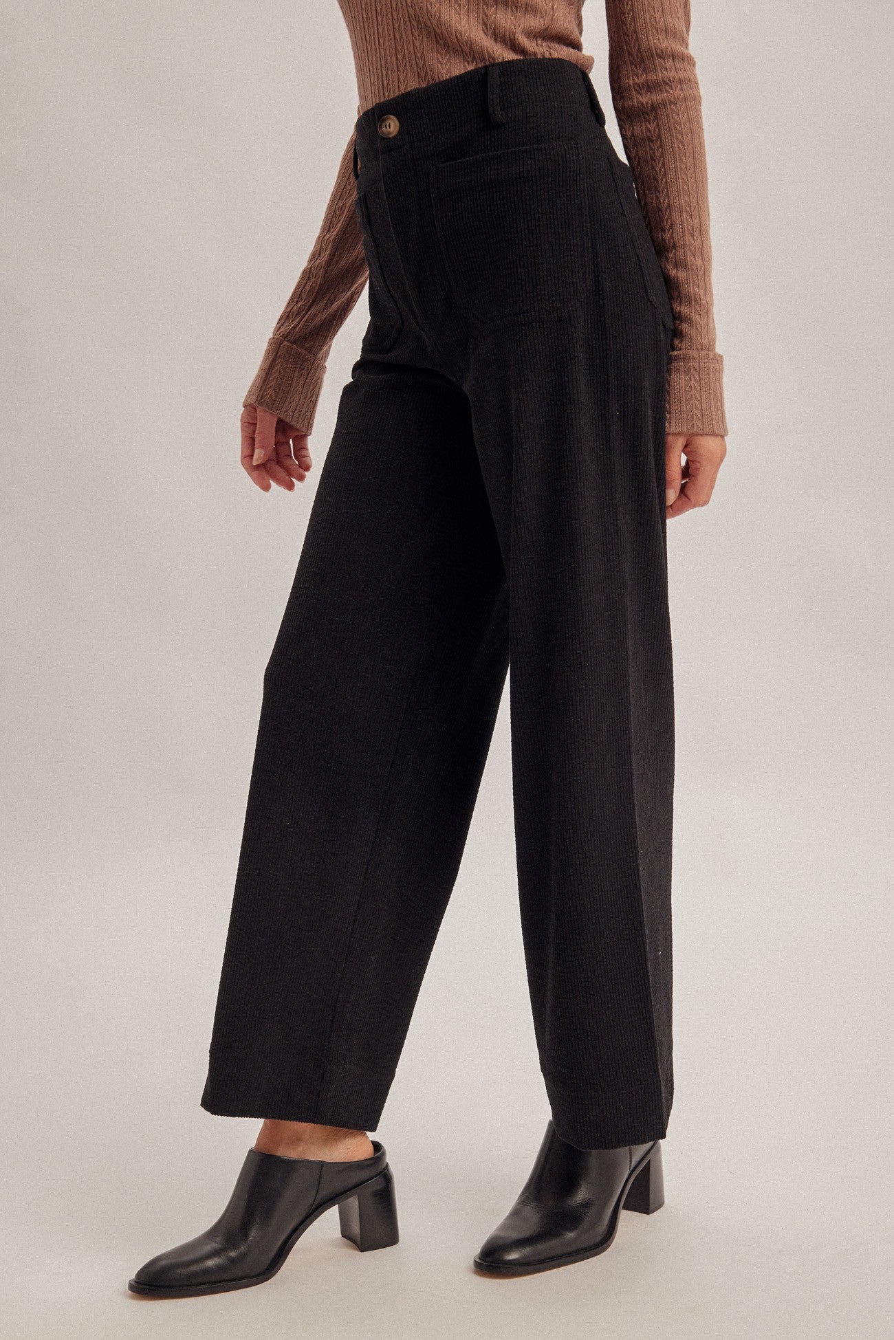 Stretch Corduroy Wide Leg Crop Pants (Preorder 08/03/26)