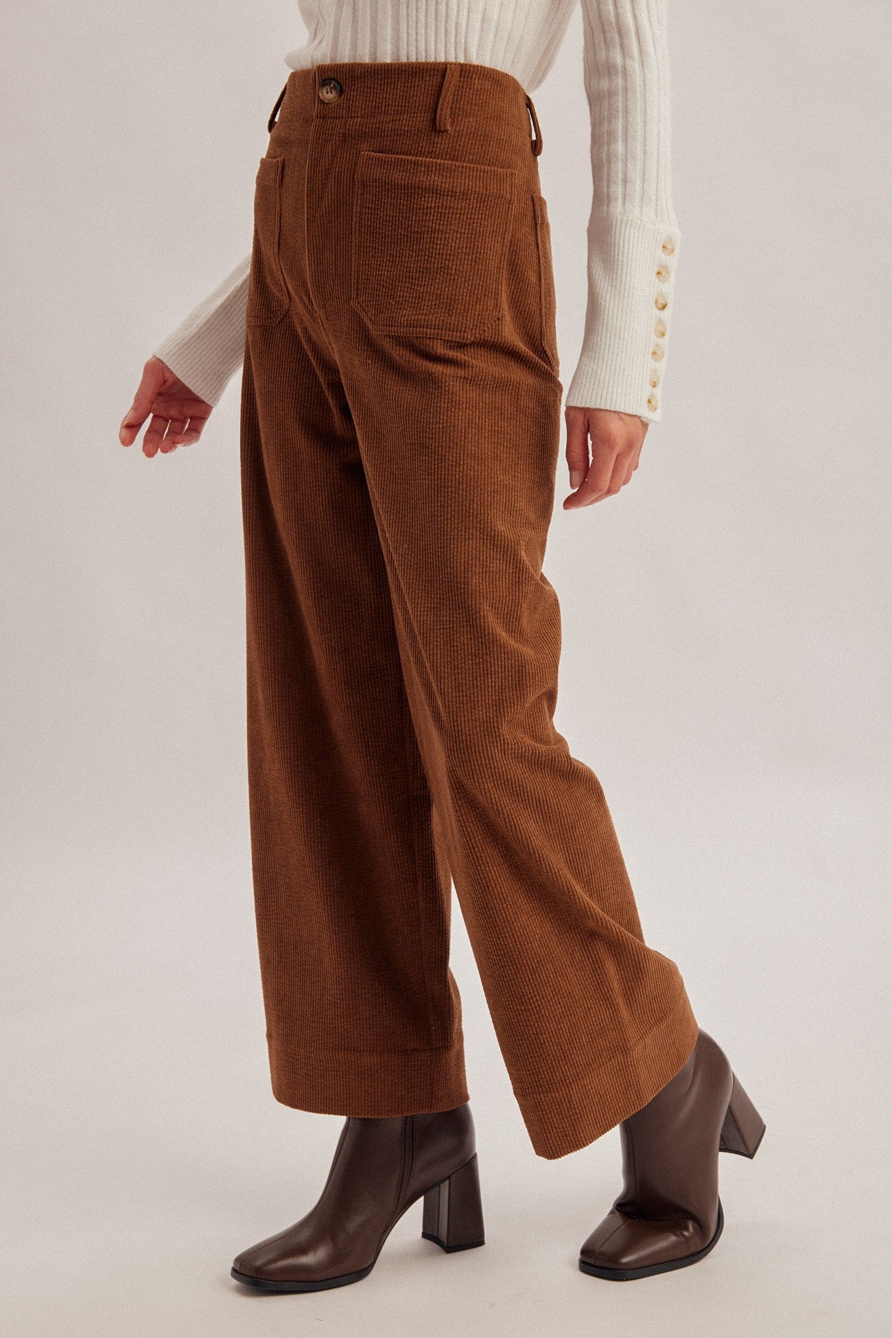 Stretch Corduroy Wide Leg Crop Pants (Preorder 08/03/26)