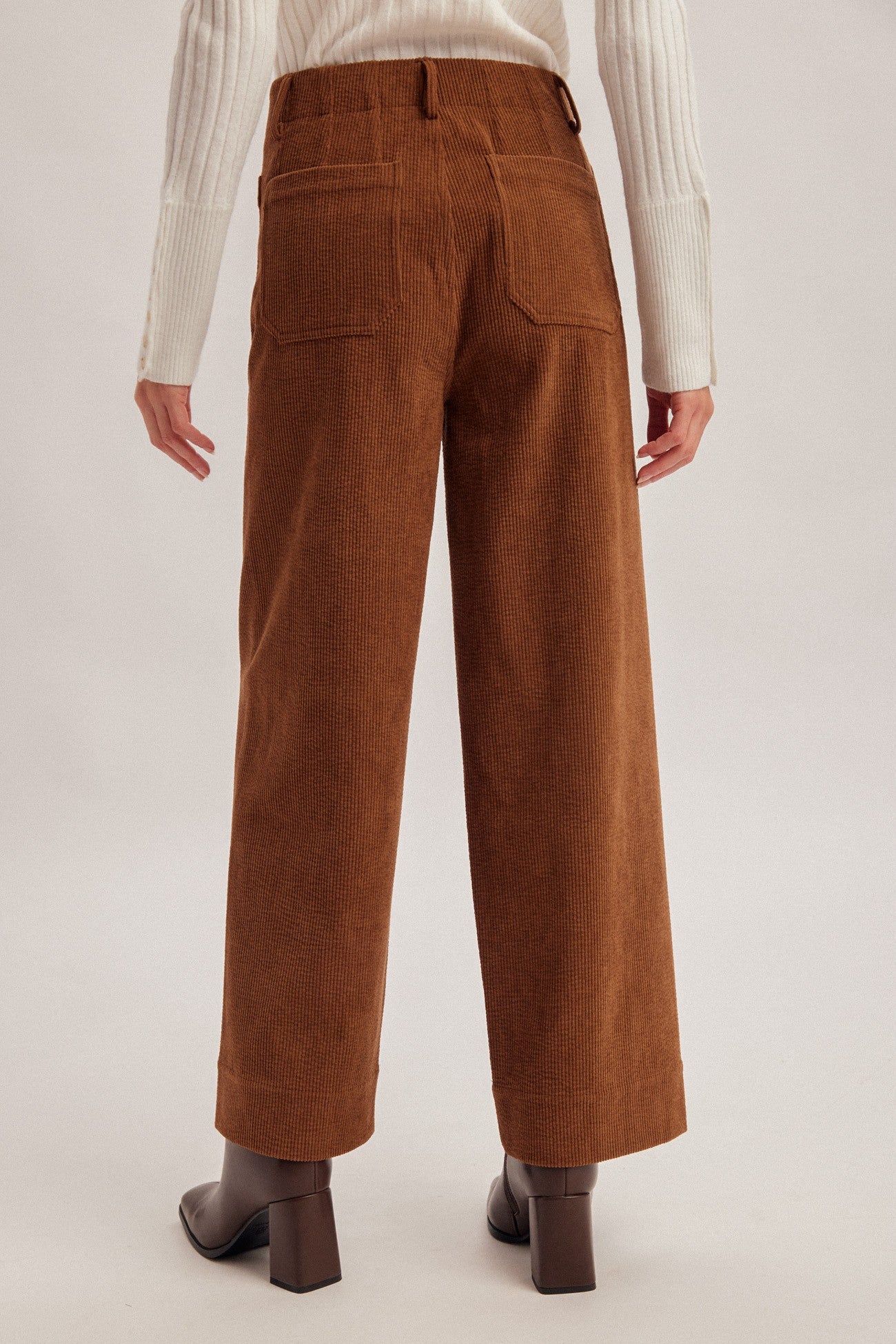 Stretch Corduroy Wide Leg Crop Pants (Preorder 08/03/26)